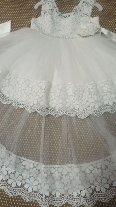 Продаётся платья