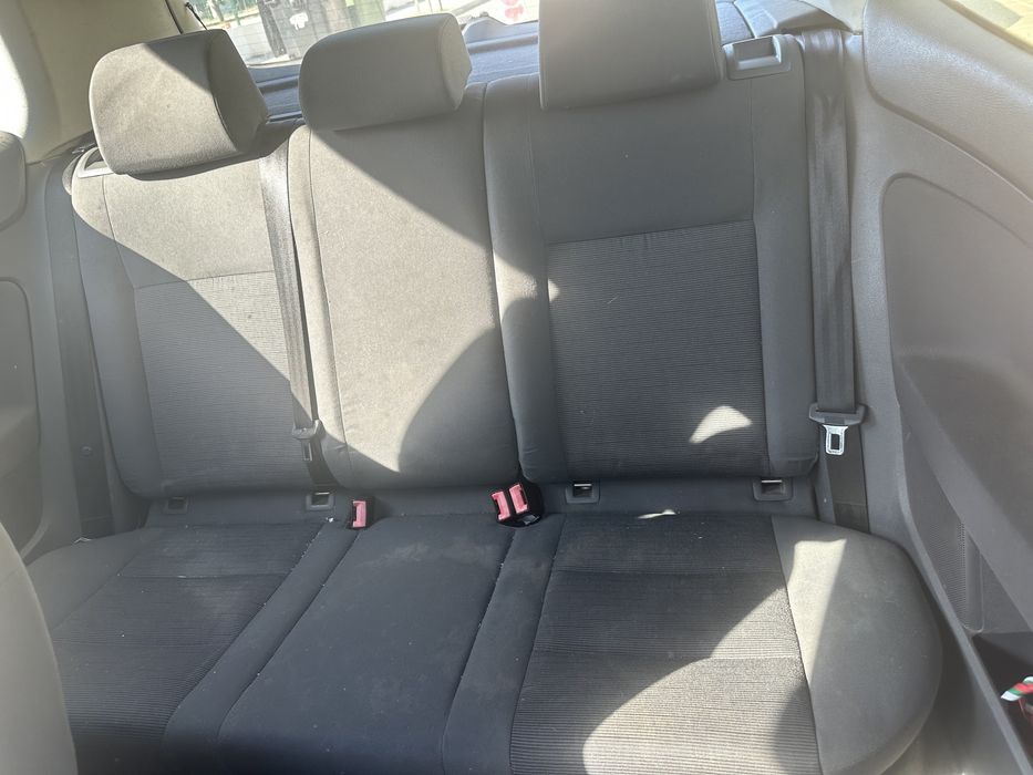 Салон голф 5 2/3 врати