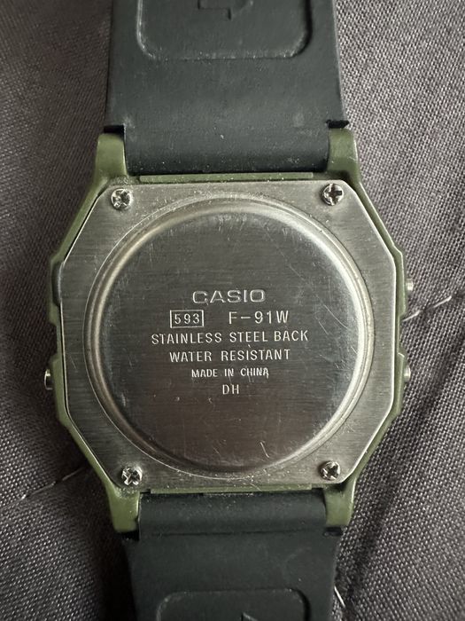 Casio F-91WM-3A часы