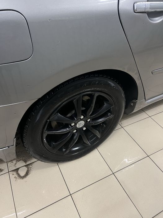 r17 225/55/17 nissan infiniti