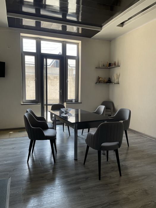 Продается современный дом в Бектемирском районе (ул. Мажнунтол)