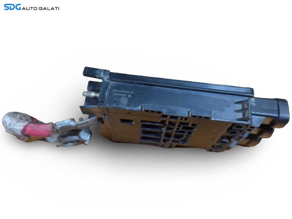 Panou Tablou Sigurante Baterie Acumulator Renault Scenic 3 1.5 DCI 2009 - 2016 Cod 243800011R [N5025]