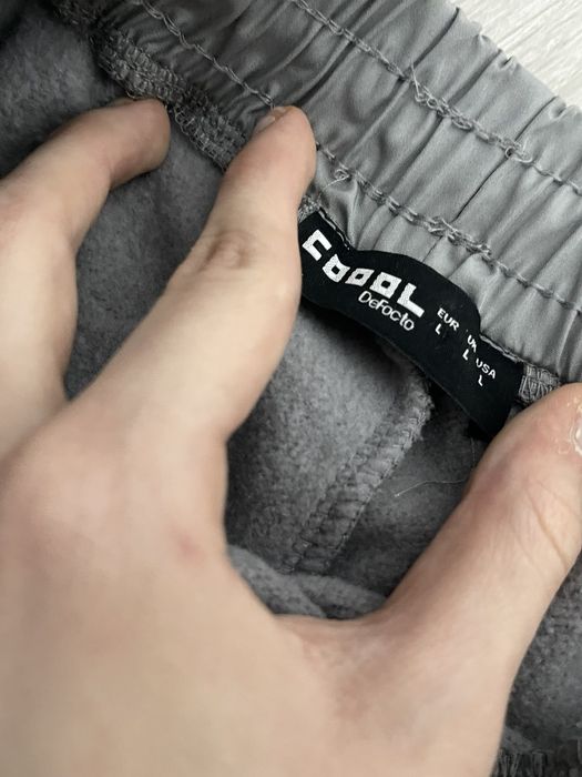 Кофточка с пайетками