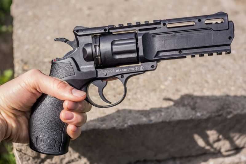 Pistol [Cu Bile De Cauciuc] ~ SPECIAL ~ Umarex Airsoft Cu Co2 Pusca