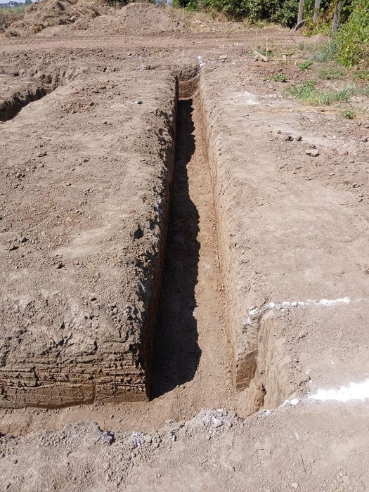 Servicii buldoexcavator Corbeanca - săpături, fundații, nivelari teren