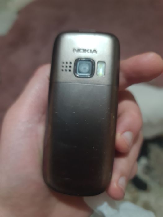 Продам nokia 6303i