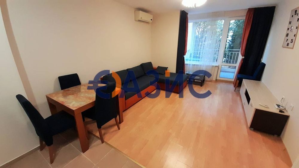Продава се Двустаен апартамент в к.к. Слънчев бряг - 65 кв.м за 1085 €/кв.м - Снимка #10