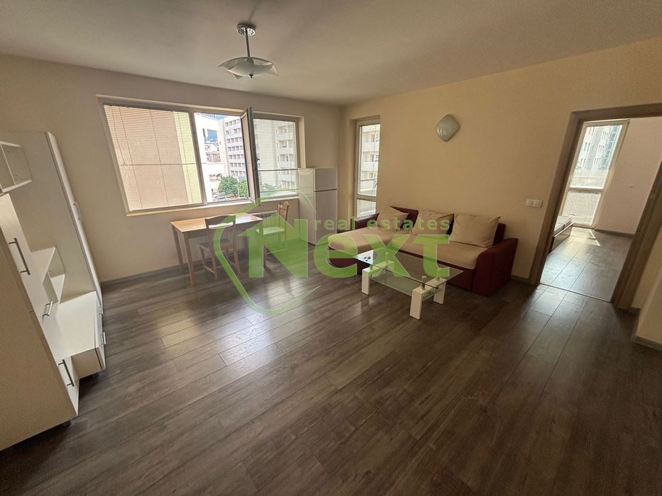 Дава се под наем Двустаен апартамент в София, Студентски град - 76 кв.м за 550 € - Снимка #2