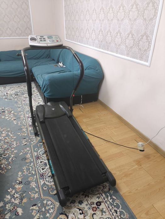 Беговая дорожка продам