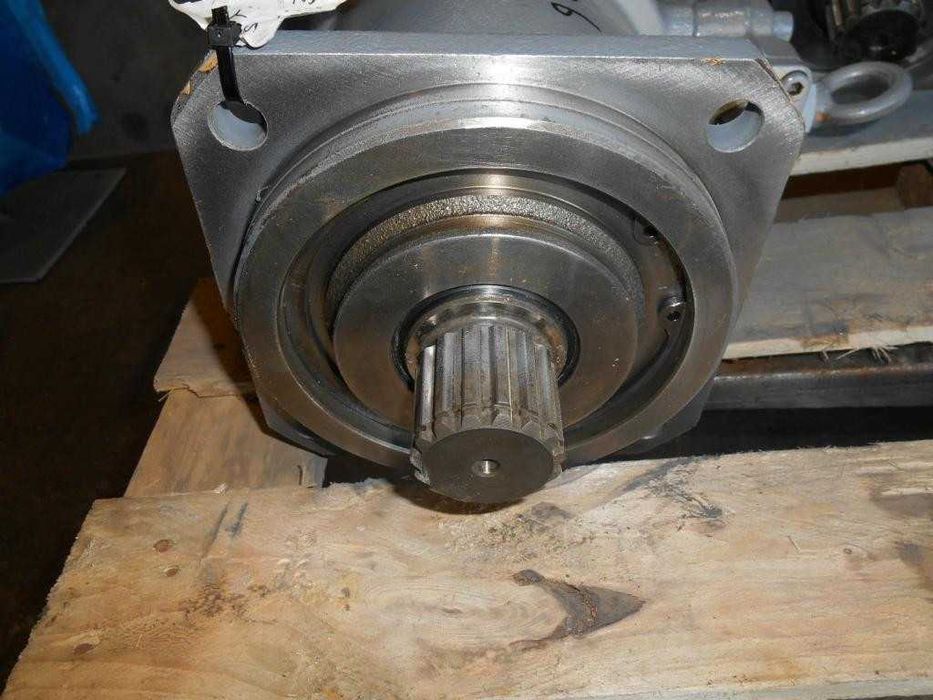Pompa hidraulica originala Hitachi HPV145D pentru Hitachi FH330LC-3