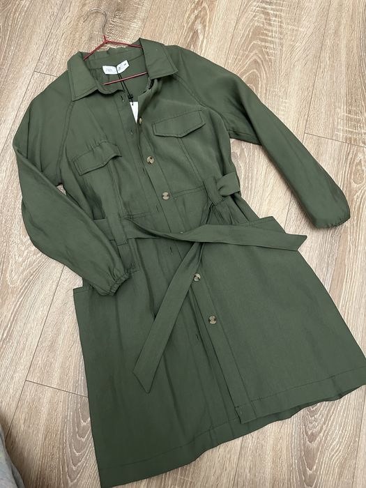 Продам платья для девочки