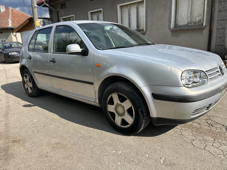 Голф 4 1,4 75кс на части/VW golf 4 1,4i 75ks na chasti