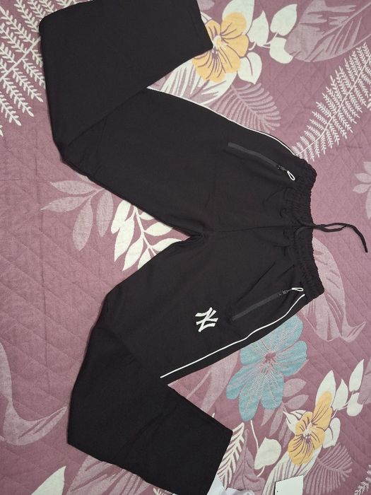 Продаётся новая турецкая спортивка