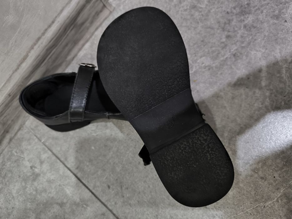 Школьные туфли. Размер 31