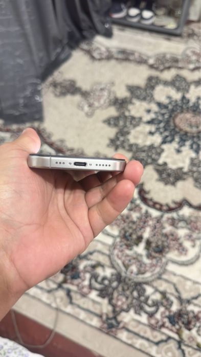 iphone 15 pro max emas