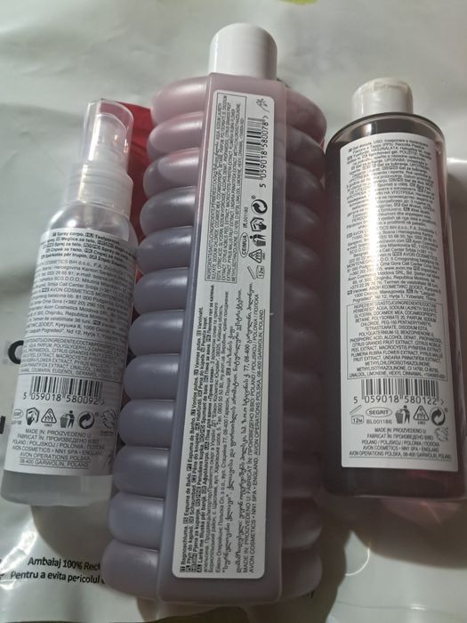 Set cadou 3 produse Senses Avon