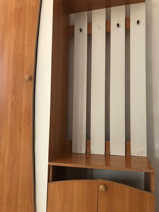 Шкаф для прихожей