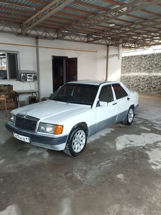 Продам Машину mercedes benz