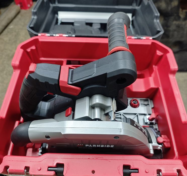 Акумулаторен циркуляр Parkside Performance PPTSA 20-Li C3-