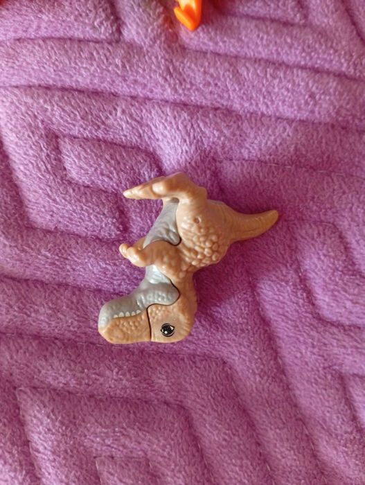 игрушки с Киндер сюрприз