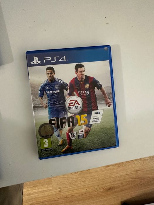 PS4 1 TB 2 джойстика