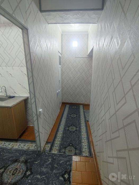 Продаётся 1 комнатная квартира в Чирчике