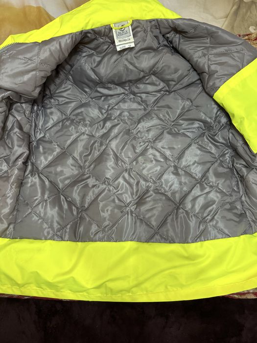 Haina reflectorizanta iarna