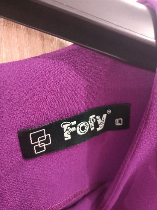 Rochie nouă, croială impecabila, nepurtată,