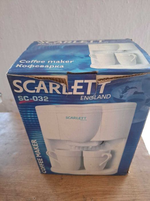Кофеварка Scarlett SC-032