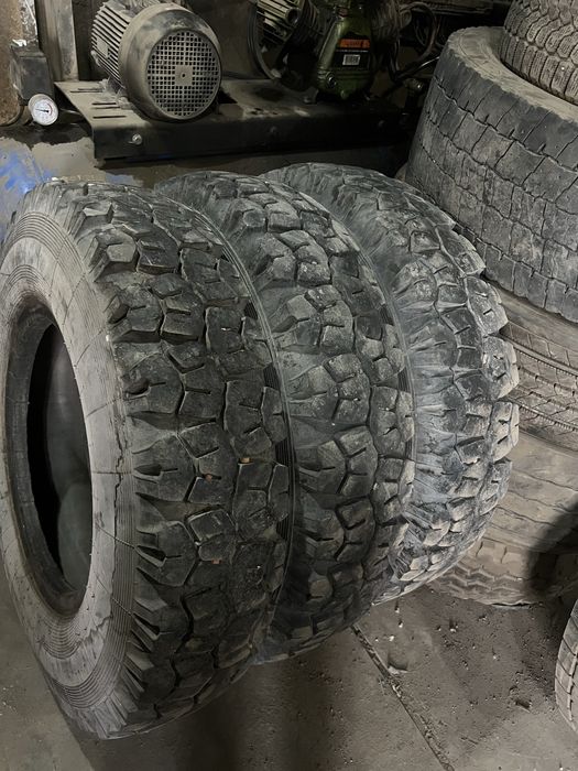 Продам 9.00R20 4 колеса