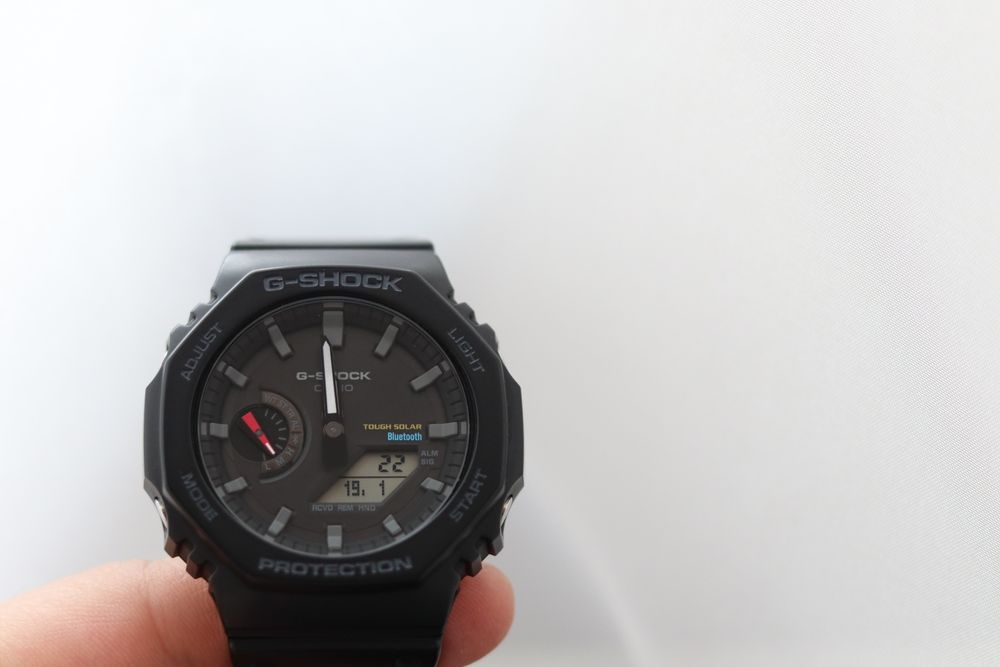 G-Shock GA-B2100-1AER „CasiOak” cu Solar si Bluetooth