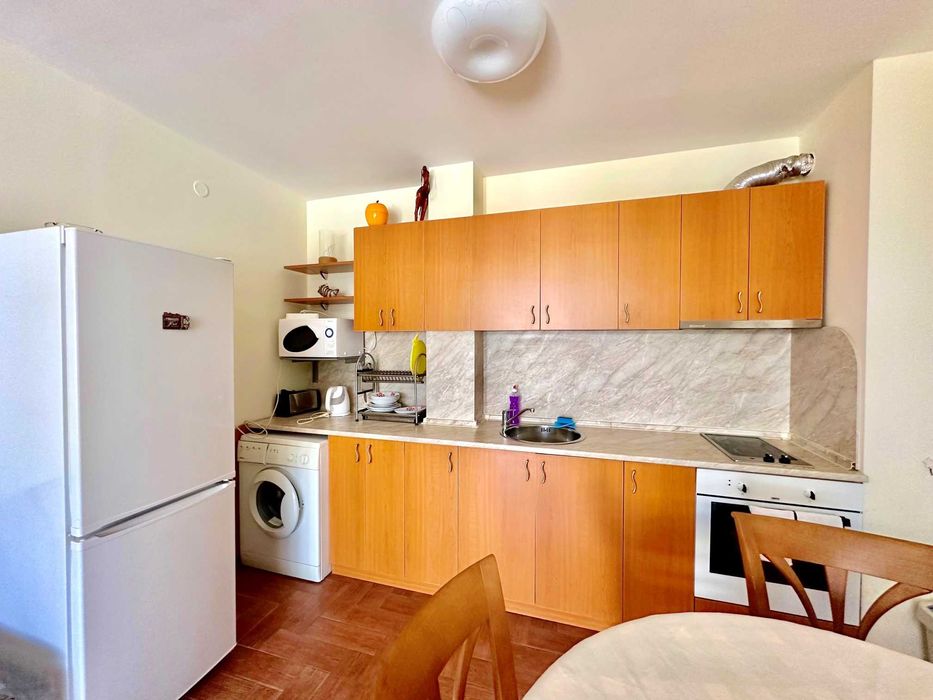 Продава се Тристаен апартамент в к.к. Елените - 103 кв.м за 1020 €/кв.м - Снимка #4