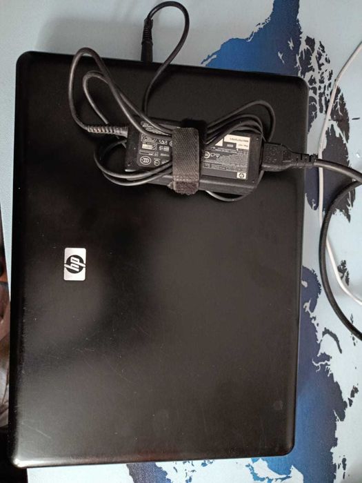 ноутбук HP Compaq 6730s