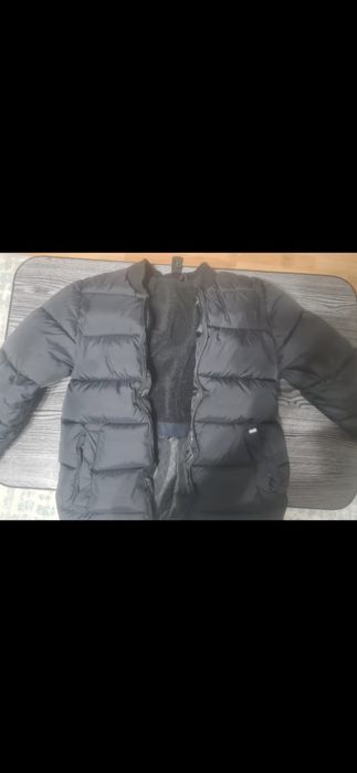Продам куртку для мальчика