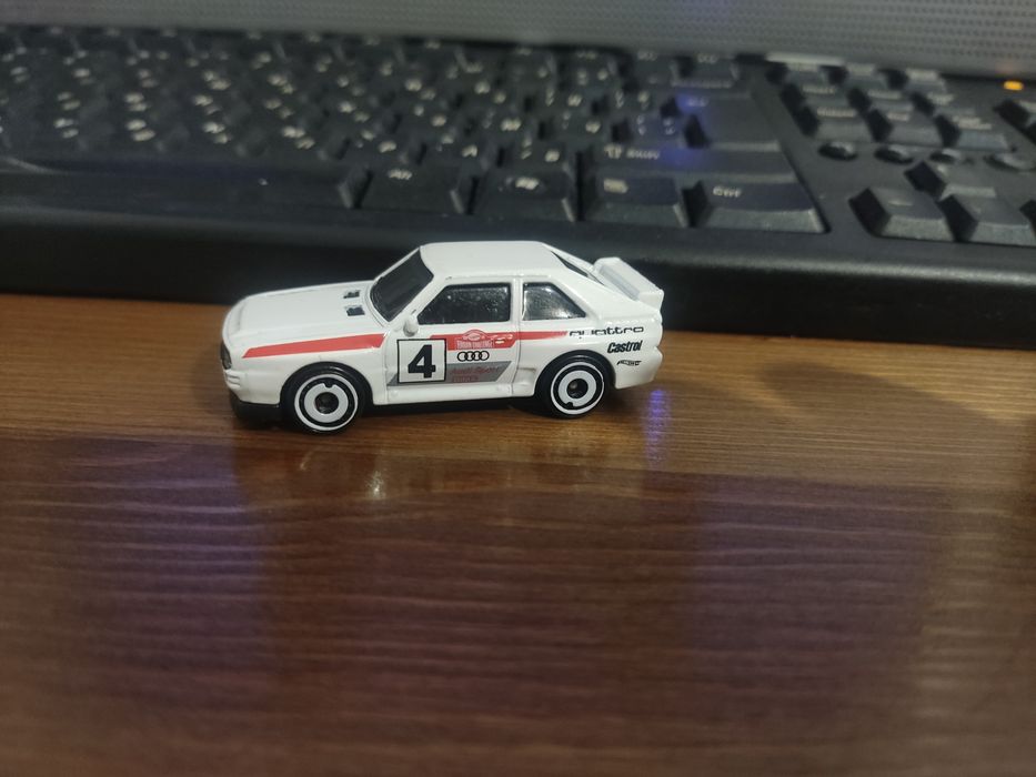 Hot wheels 1/64 Нови