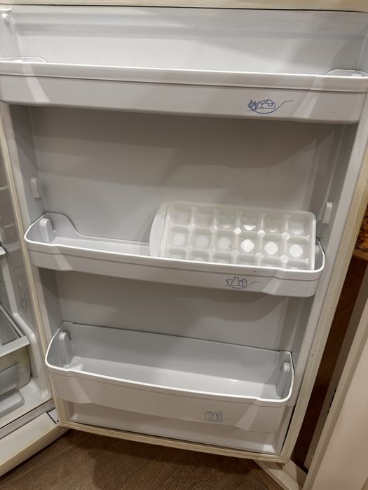 Продам холодильник дешево