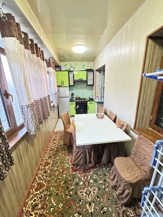 3 хонали квартира сотилади 5-микрорайон