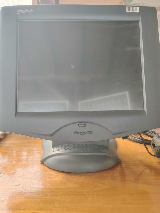 Тъч монитор 3м!!!