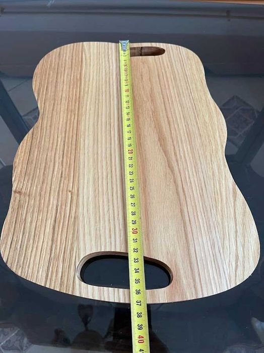 Platou de servire din stejar masiv 37×27 cm – Ménajeră cu 5 compartimente