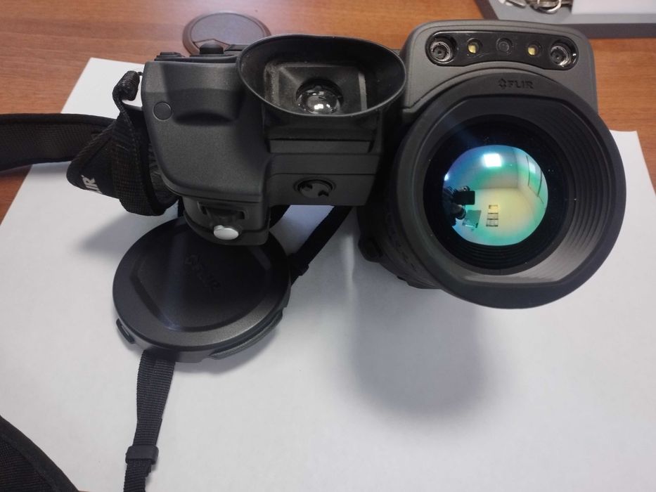 Тепловизор Flir T1020