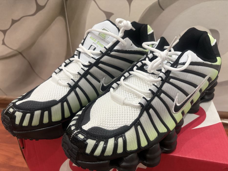 Nike shox tl vapor green / black