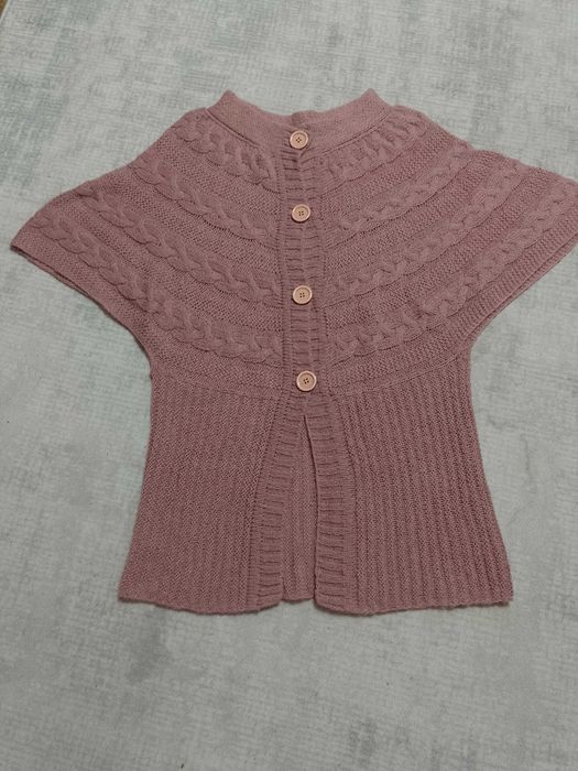 Нови плетени блузи Zara