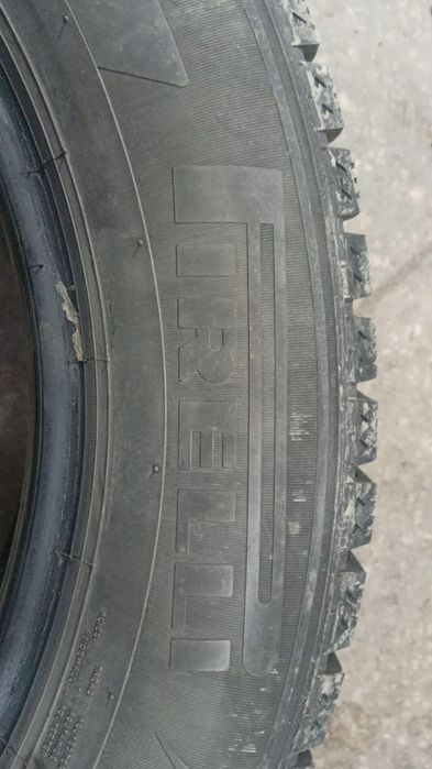 Зимняя резина 225/60/18