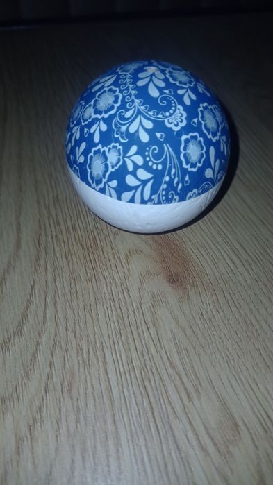 Tama originală BLOOM