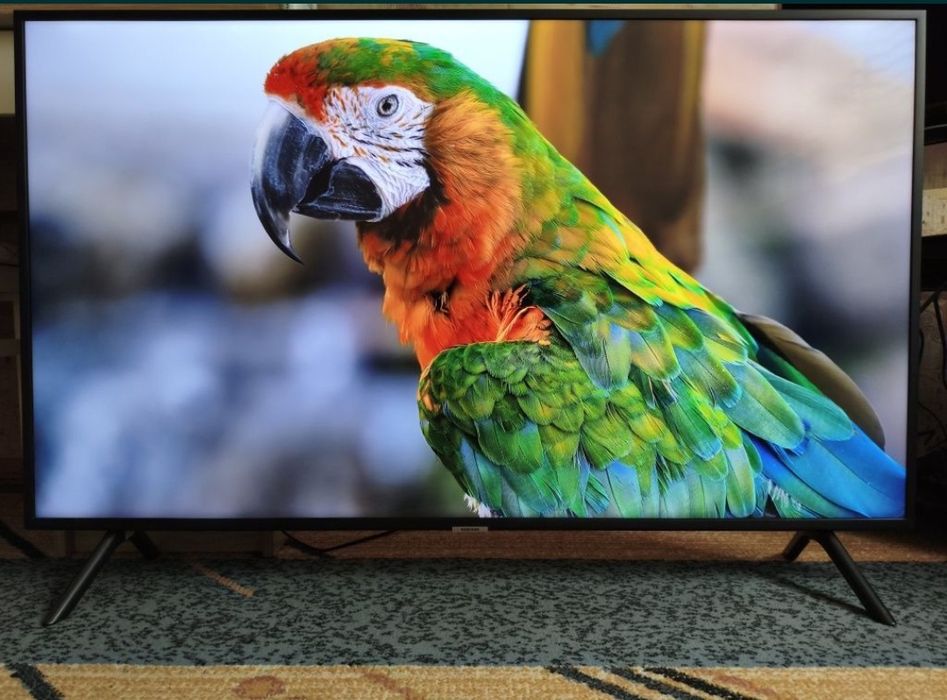Samsung 130 см 4К smart tv телевизор