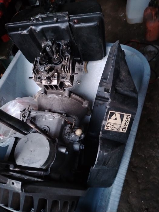 Vand cositoare pe 3 roti