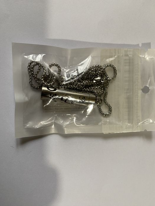 Colier cu aromaterapie.