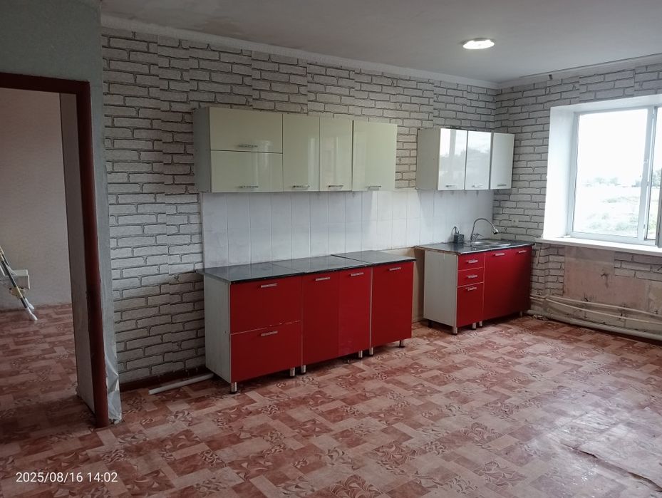 3комн квартира продается