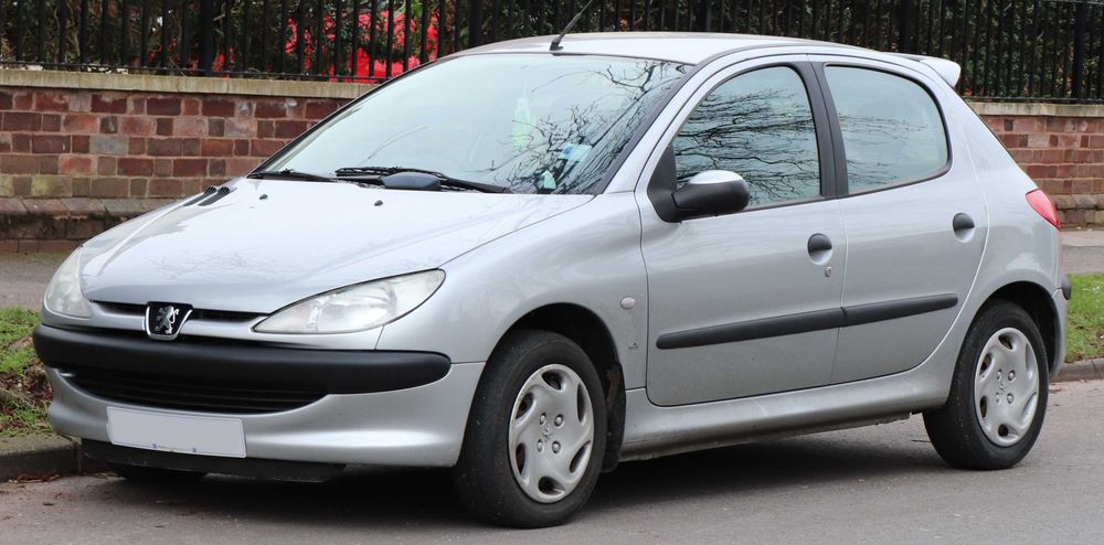 Peugeot 206 1.4i/1.9d 2002г.