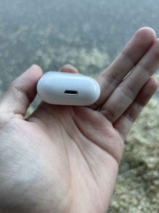 Apple AirPods (2nd generation) оригинал